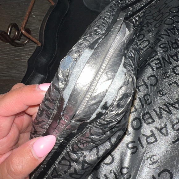 Authentic Chanel Silver Metallic 31 Rue Cambon Tote Bag - Picture 13 of 16